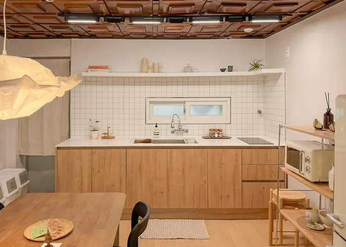 New Open,신당역 도보5분,쓰리룸,명동8분,성수,경복궁,stay109 *